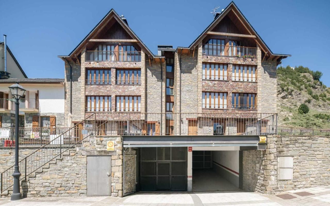 El Balcon Familiar Del Pacino Apartment Sallent de Gállego Exterior photo
